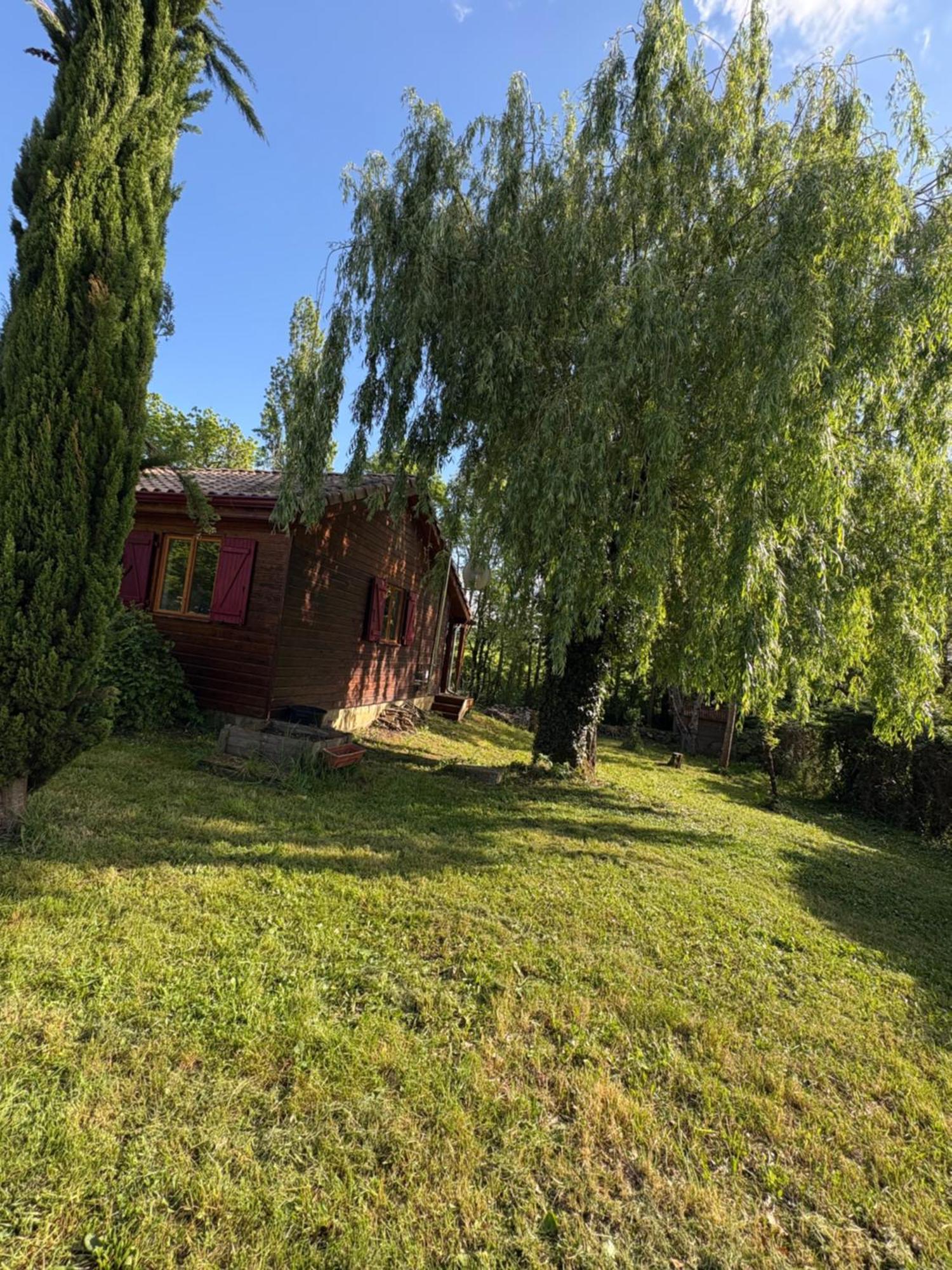 Chez Mamie Villa LʼIsle-Jourdain Exterior foto